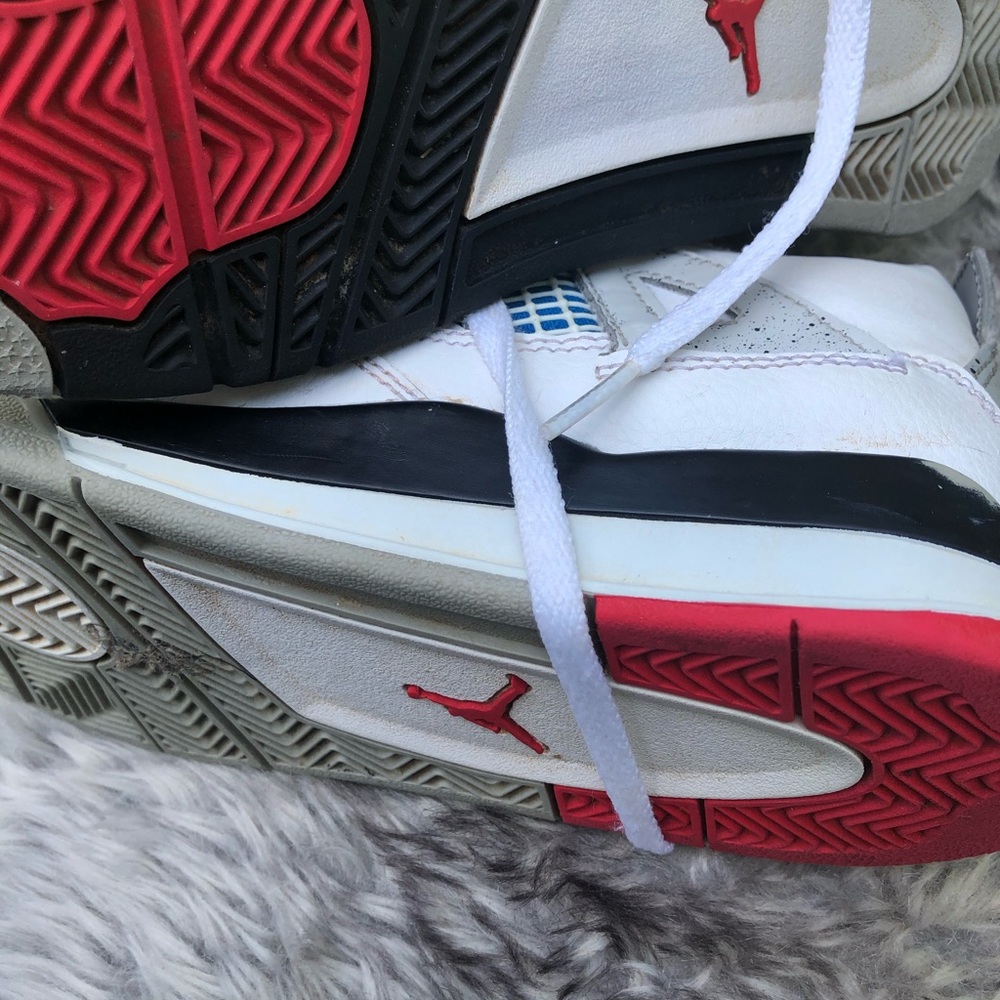 Jordan4Retro - Picture 3 of 8
